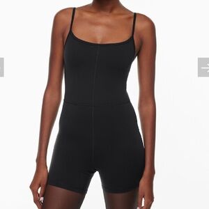 Wilfred Free Aritzia Freestyle 5” Romper